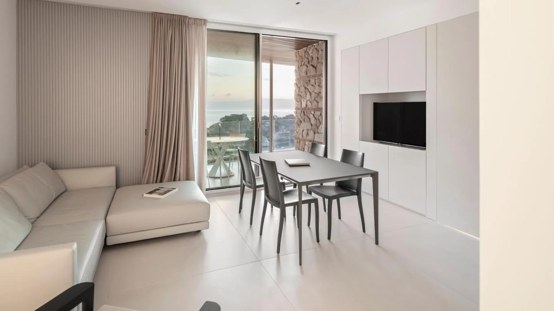 Isola Bella Infinity Suites Taormina Apart-hotel