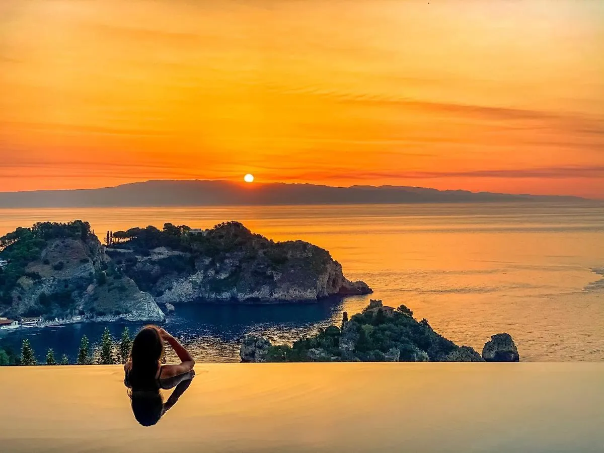 Isola Bella Infinity Suites Taormina