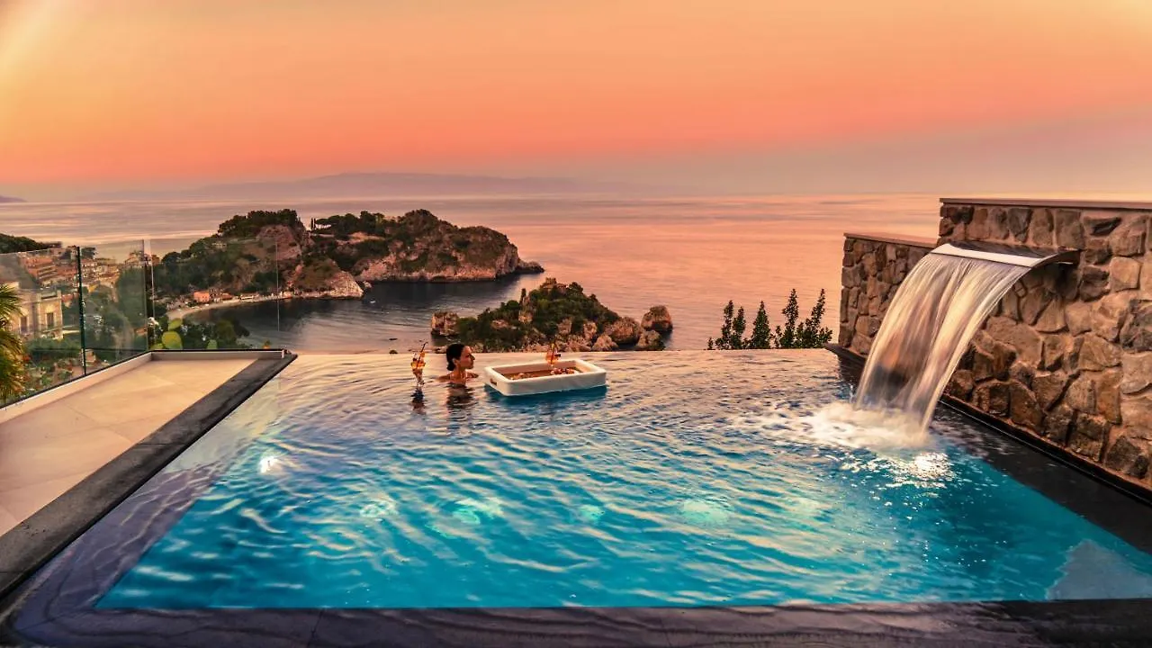 Isola Bella Infinity Suites Taormina 2*,