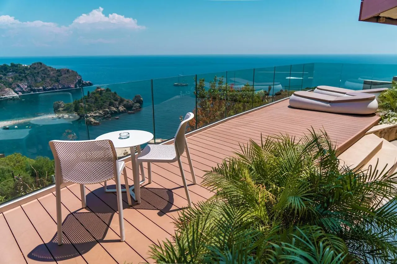Isola Bella Infinity Suites Taormina Lägenhetshotell