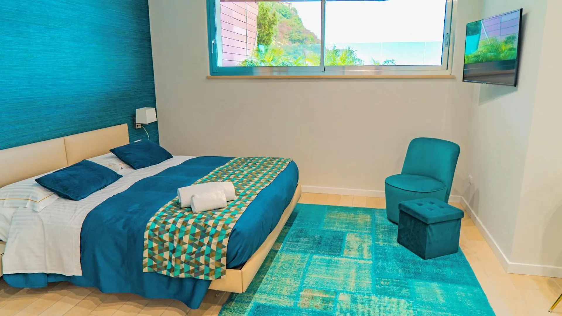 Isola Bella Infinity Suites Taormina Lägenhetshotell