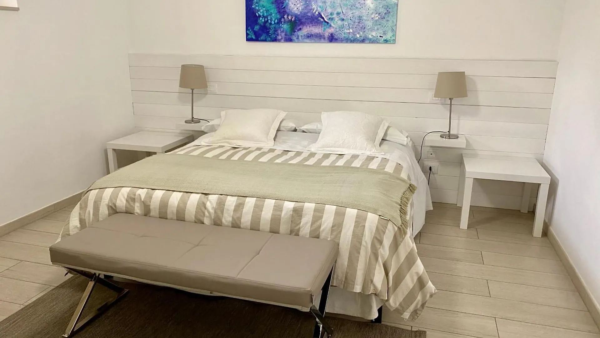 Isola Bella Infinity Suites Taormina Lägenhetshotell