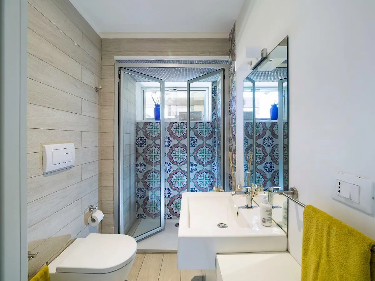 Isola Bella Infinity Suites Taormina Lägenhetshotell