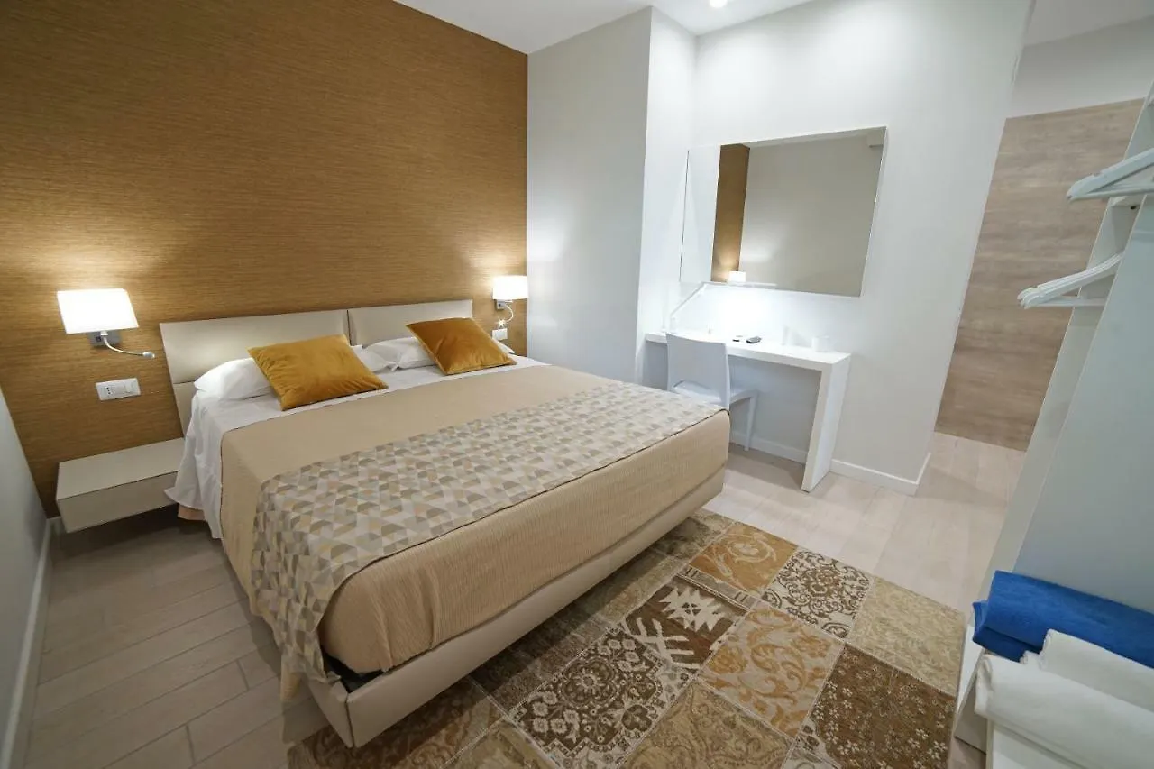 Isola Bella Infinity Suites Taormina 2*,  Italien